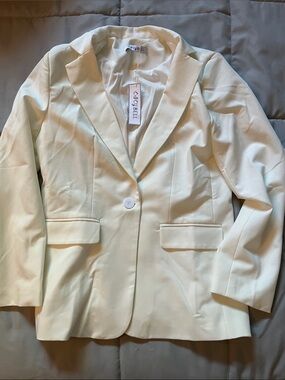 Cream Single-Button Tailored Blazer